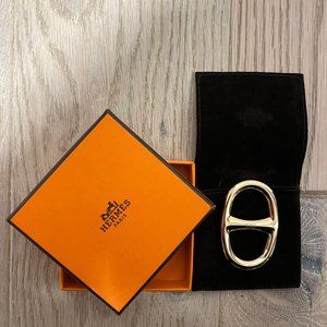 Hermès Gold Chain Scarf Ring — Excellent Condition, Used (Like New)